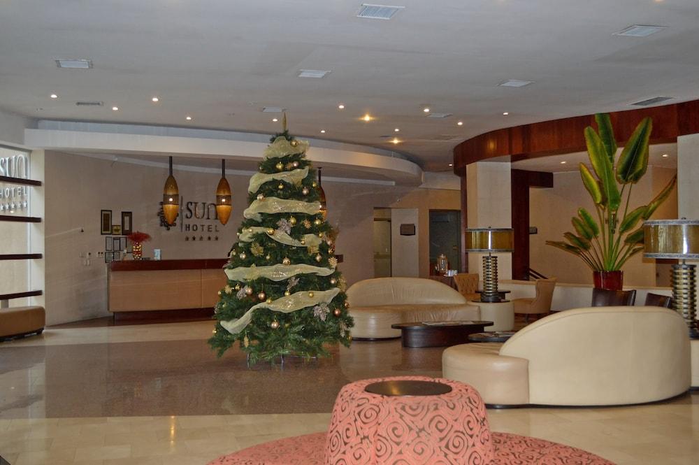 Warnes Sun Hotel מראה חיצוני תמונה