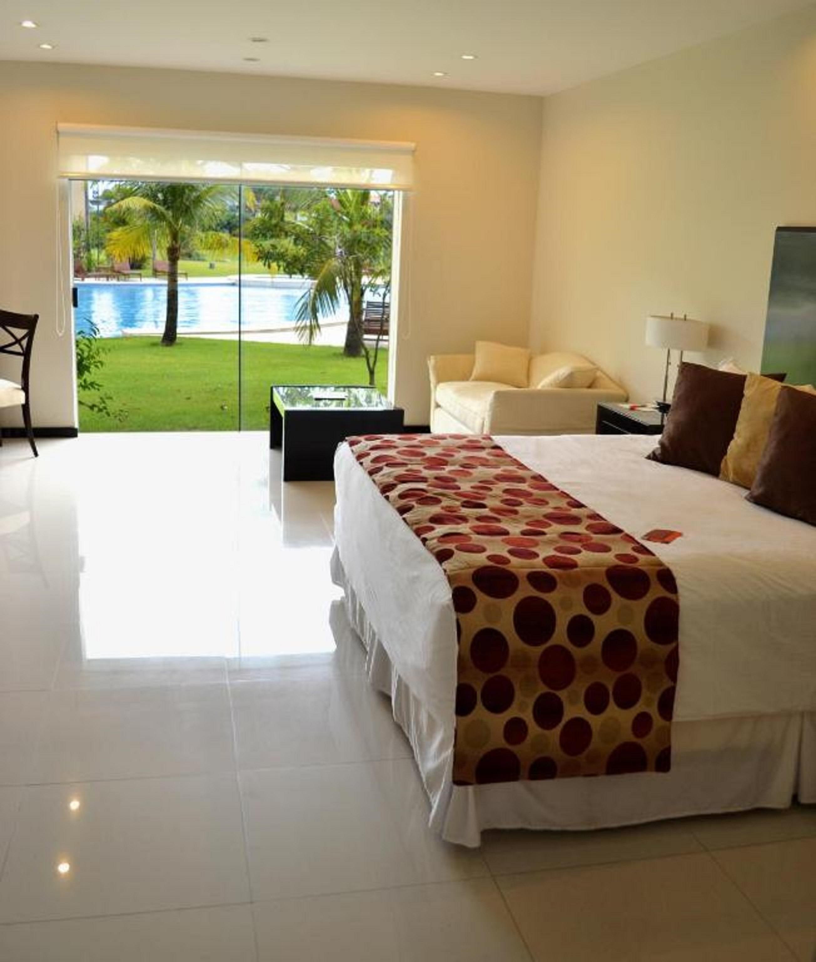 Warnes Sun Hotel מראה חיצוני תמונה