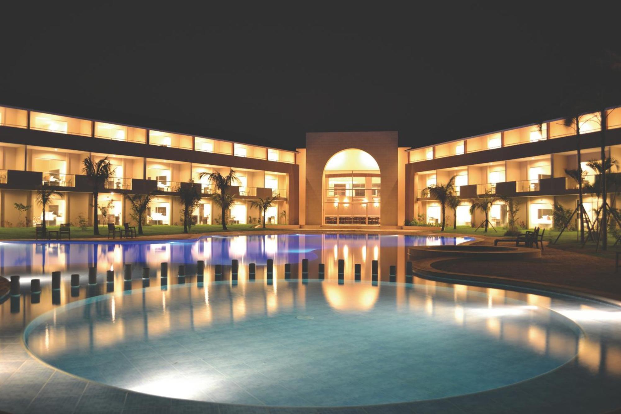 Warnes Sun Hotel מראה חיצוני תמונה