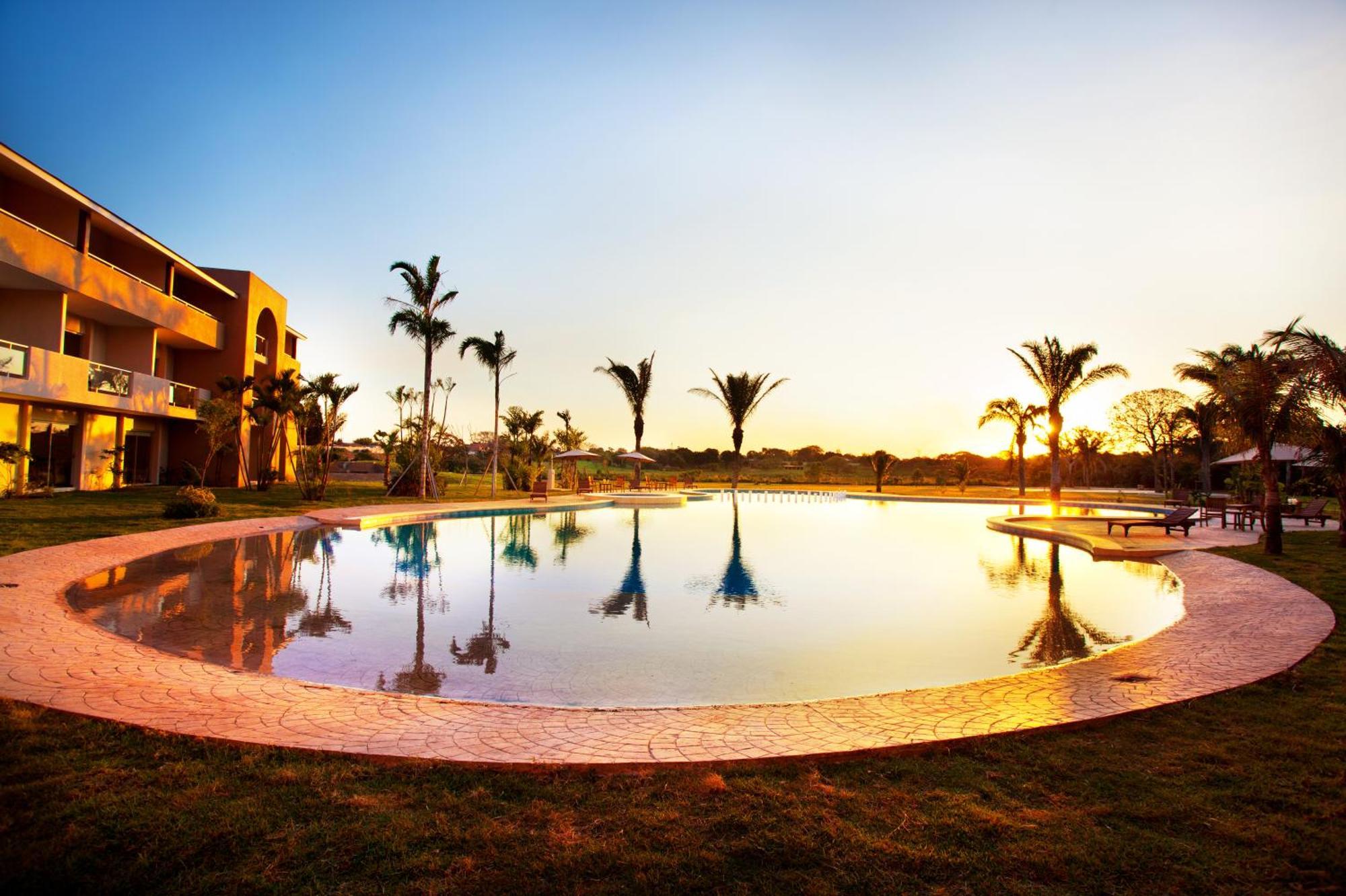 Warnes Sun Hotel מראה חיצוני תמונה