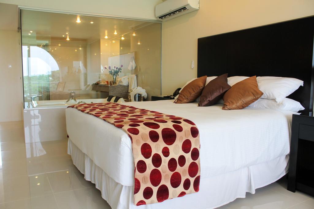 Warnes Sun Hotel מראה חיצוני תמונה