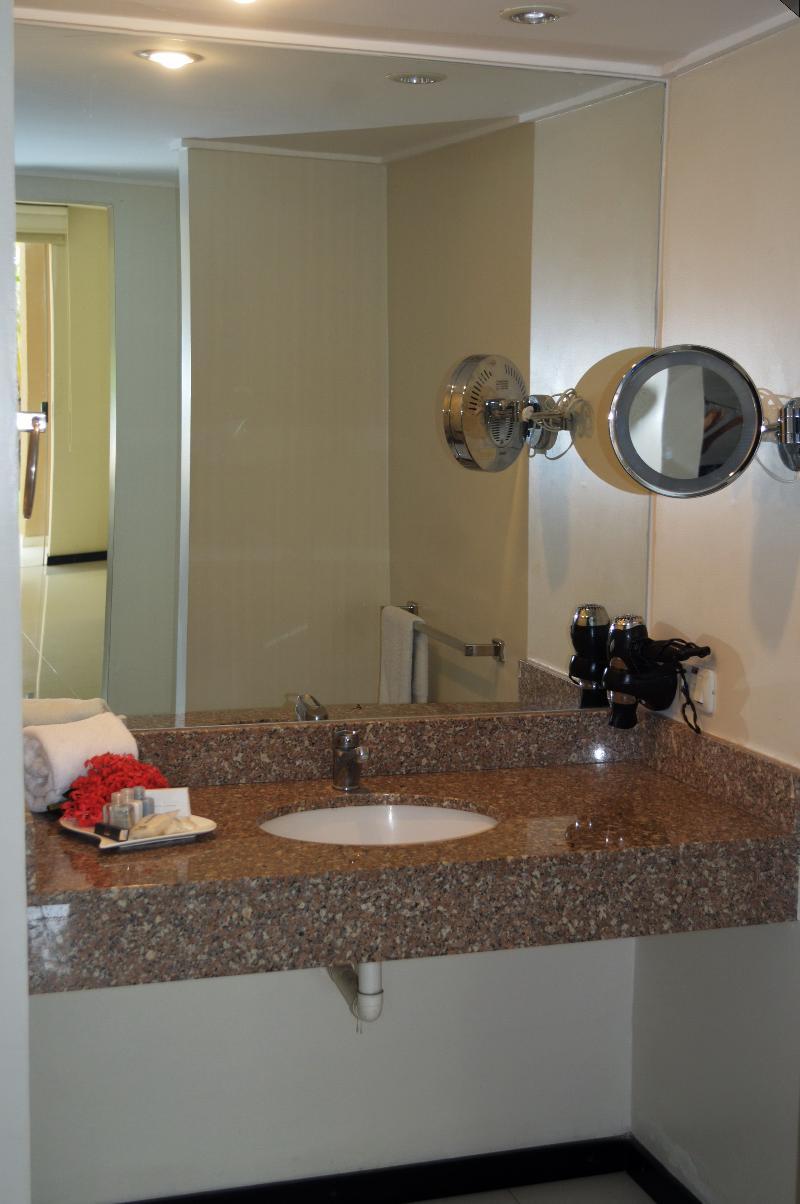 Warnes Sun Hotel מראה חיצוני תמונה